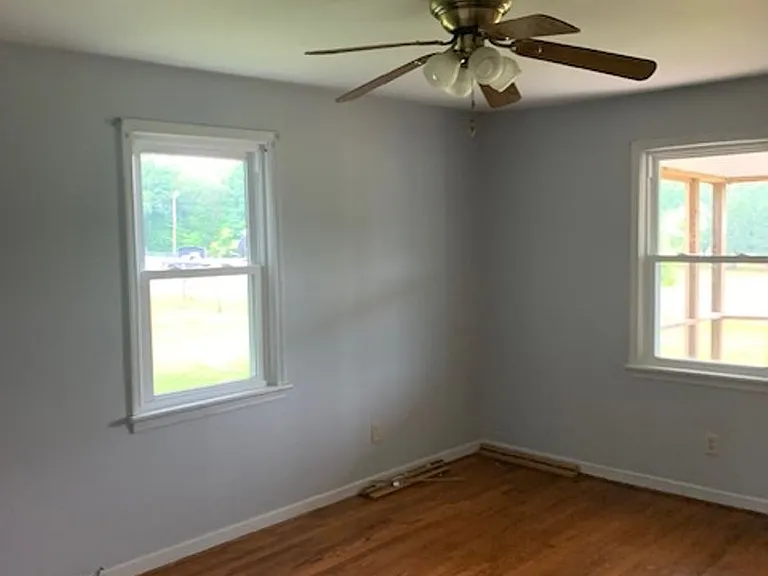 810 Bethesda Rd — Photo 5