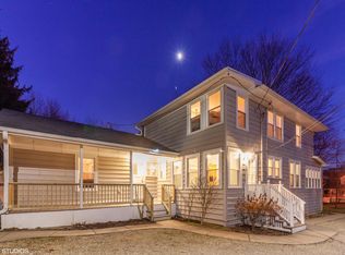 725 E Chicago Ave #B, Naperville, IL