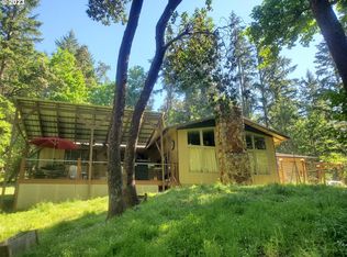 1590 San Souci Dr, Roseburg, OR 97471