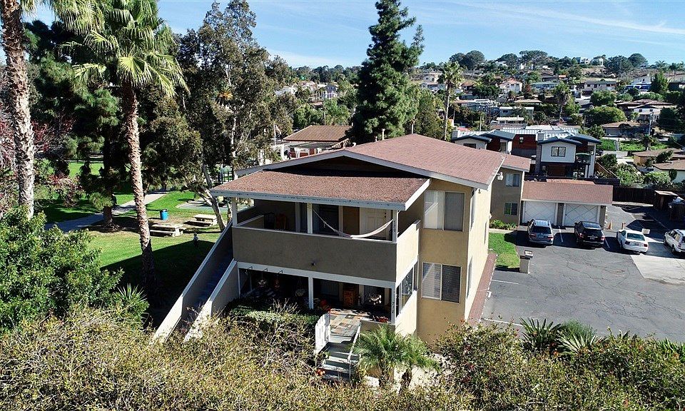 1st image of 718 Stevens Ave