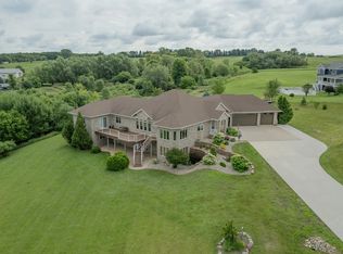 25329 182nd St, Spirit Lake, IA 51360