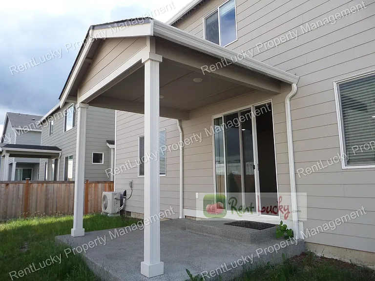 2816 Laurel Loop — Photo 26