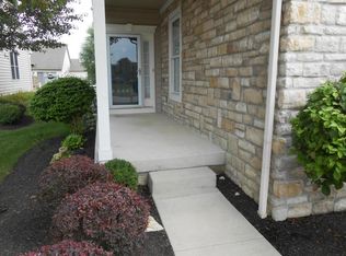2902 Crabapple Pl, Grove City, OH 43123
