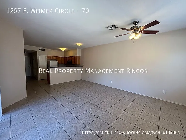1257 E Weimer Cir #70 — Photo 2