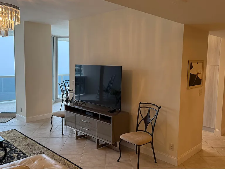 3200 N Ocean Dr #2105 — Photo 2