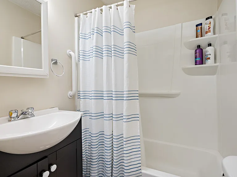 708 Herron Ave #1 — Photo 7