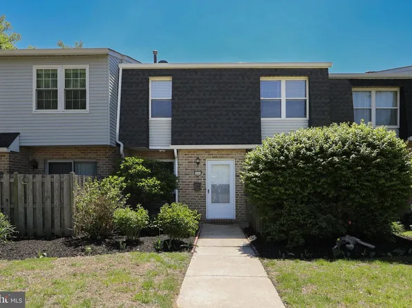 3049 Harbour Dr, Palmyra, NJ 08065
