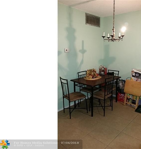 2nd image of 4140 Woodside Dr APT 104