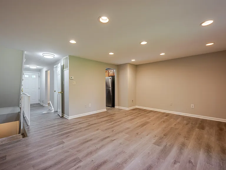 14488 Black Horse Ct — Photo 4