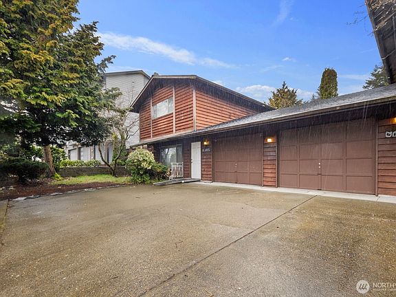 4th image of 6303 194th Street SW
