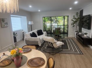 910 Vanderbilt Beach Rd APT 526, Naples, FL 34108