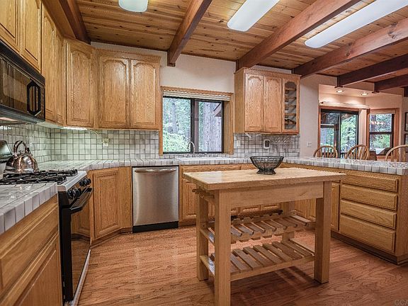 3rd image of 1479 Pawnee Dr #711/3