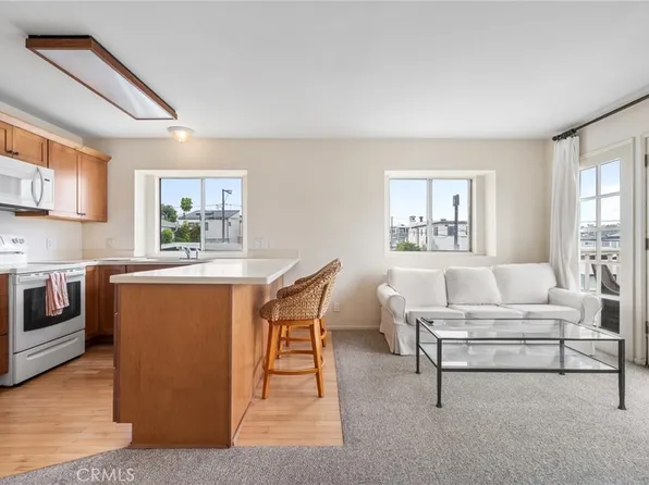 358 28th St #B, Hermosa Beach, CA 90254
