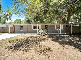 908 W Wheeler Rd, Brandon, FL 33510