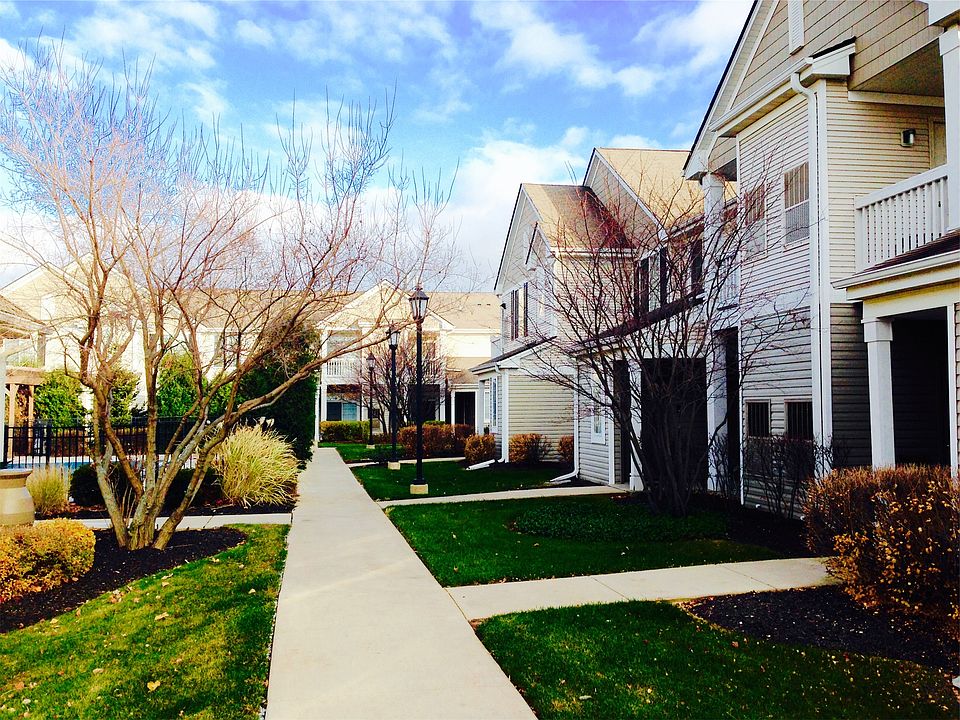 2021 Farmington Lakes Dr APT 14, Oswego, IL 60543 Zillow