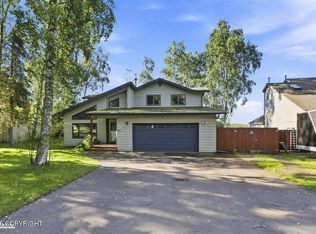 17350 Toakoana Dr, Eagle River, AK 99577