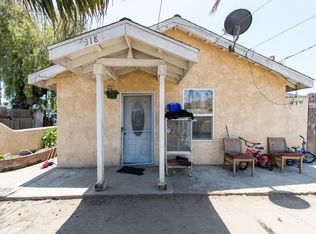 318 W Wooley Rd, Oxnard, CA 93030