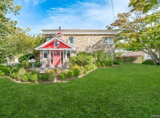 28 Riverside Ave, Amityville, NY 11701