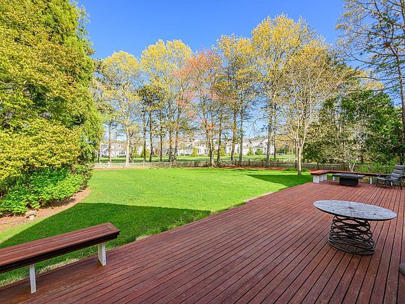 3rd image of 131 Dunrobin Road