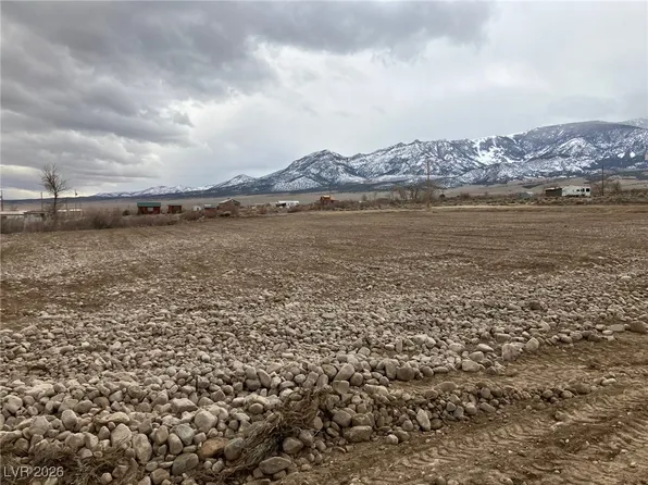 320 Pioche St, Baker, NV 89311