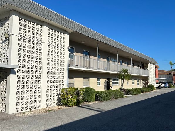 1220 57th St N UNIT 103C