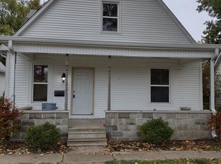 1126 N Grand Ave W, Springfield, IL 62702