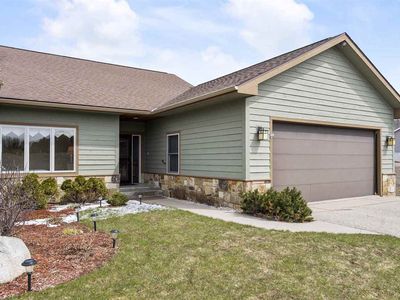 903 Windsong Pl, Petoskey, MI, 49770