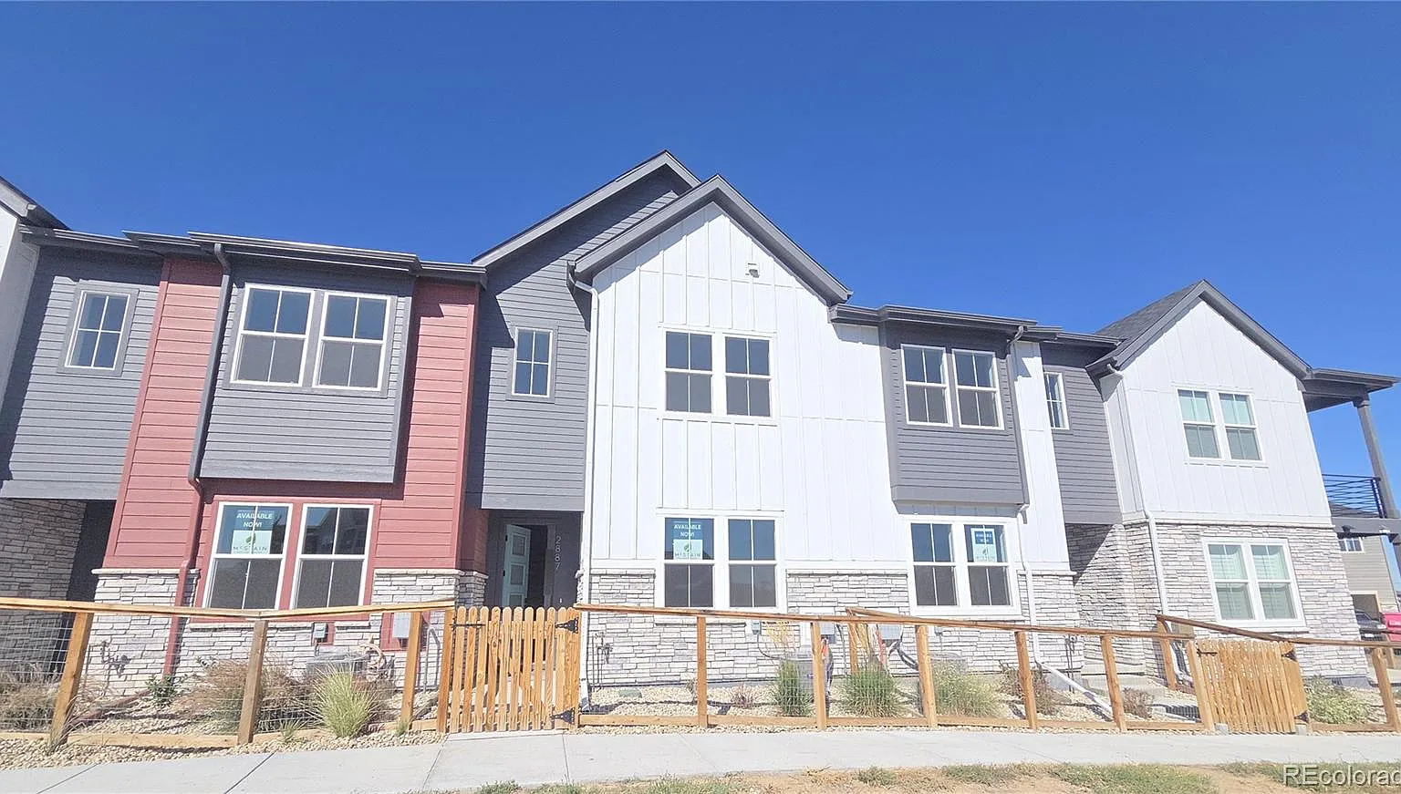 3 bed, 2.5 bath, 1654 sqft, $2,980 — Photo 1