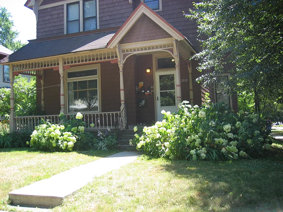2018 Carroll Ave #1