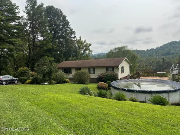 78 Meyers Ln, Pineville, KY 40977