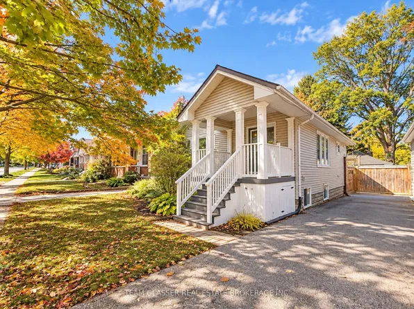 676 Emery St E, London, ON N6C 2G4