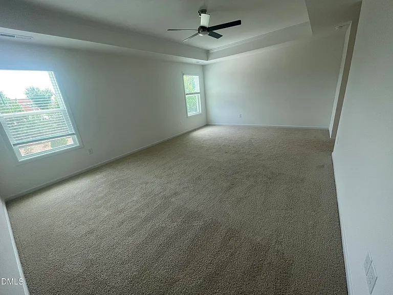 518 Dorset Stream Dr — Photo 32