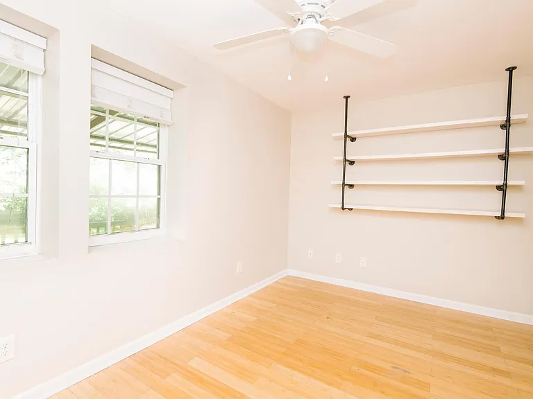 3125 Tryon Rd — Photo 8
