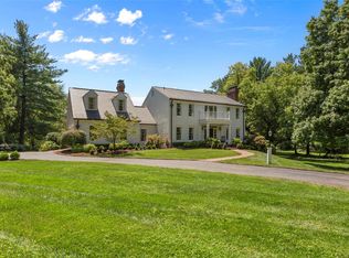 9754 Old Warson Rd, Saint Louis, MO 63124