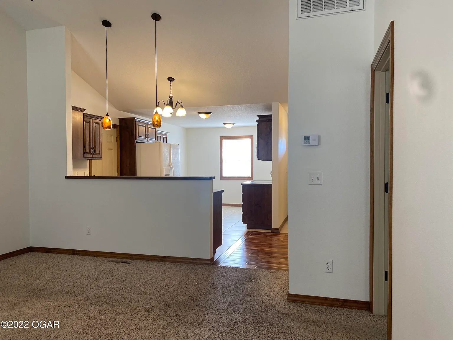 2 bed, 1.5 bath, 1000 sqft, $1,200 — Photo 4