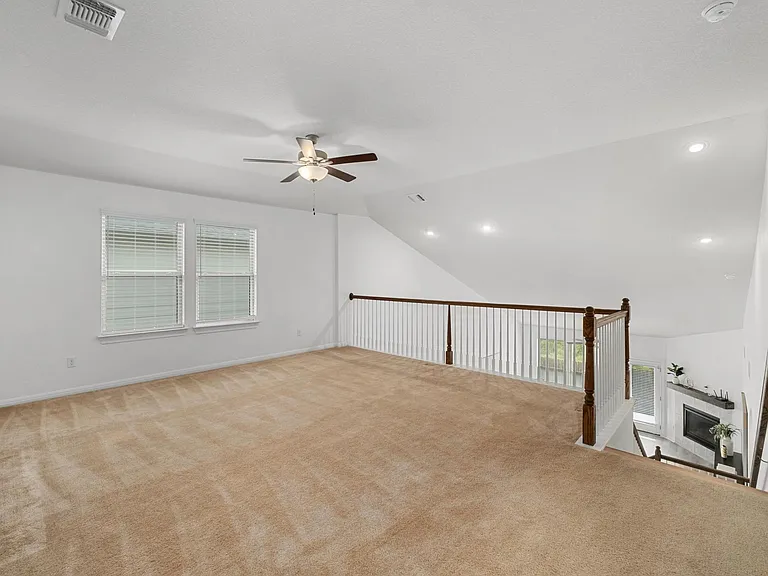 15905 Windroot St — Photo 15
