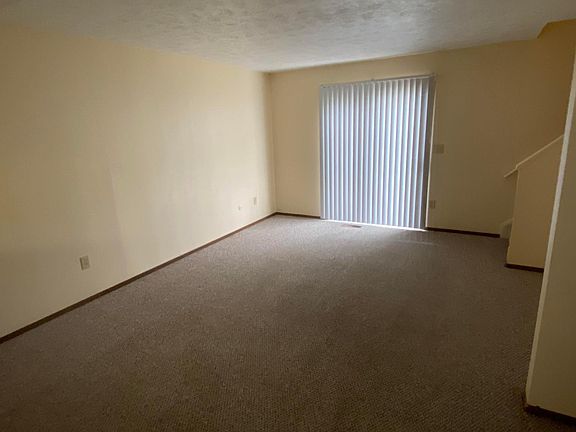 3rd image of 123 Orchard Dr #136A