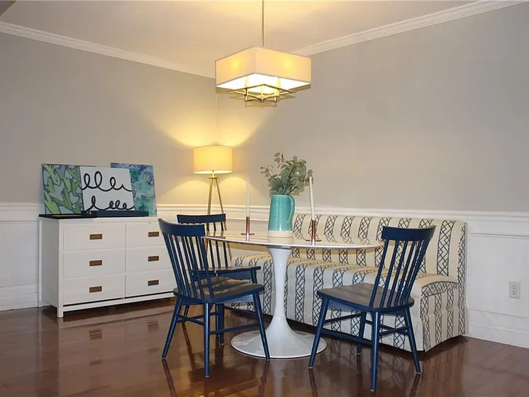 7 Mount Hope Ave #204 — Photo 4