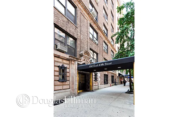 Sold by Douglas Elliman | media 6