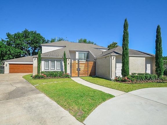 3rd image of 8 Wellington Ln