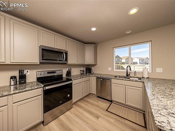 5th image of 6950 Shunka Ln