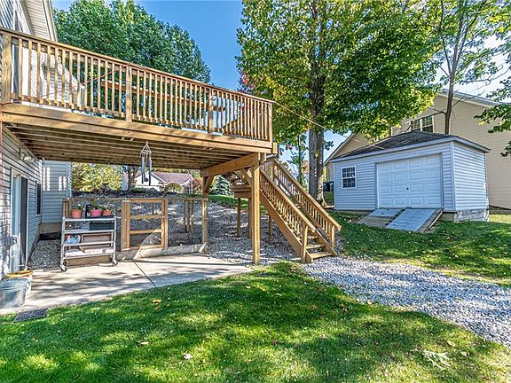 5th image of 4220 Cherryshire Dr