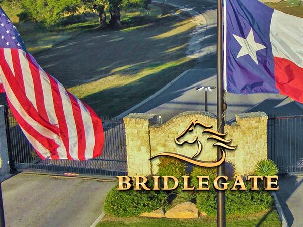170 Lariat Trce, Bandera, TX 78003