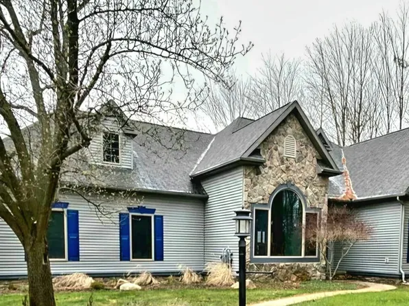 9435 Taylors Turn, Stanwood, MI 49346