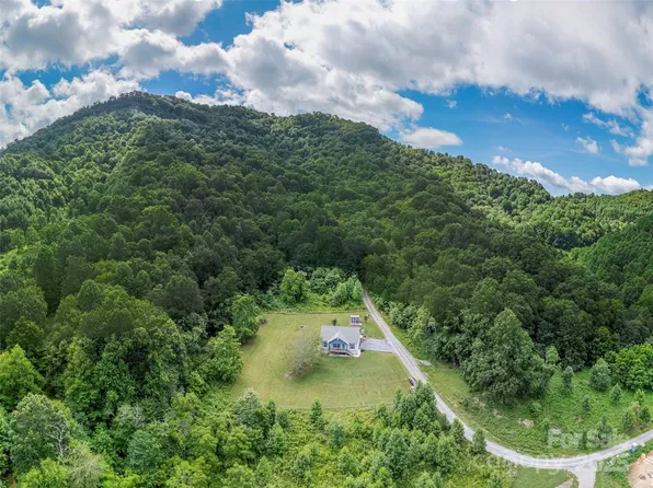 337 Split Pine Cv, Clyde, NC 28721