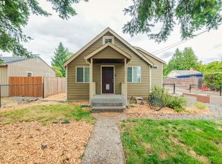 2004 E 32nd St, Vancouver, WA 98663