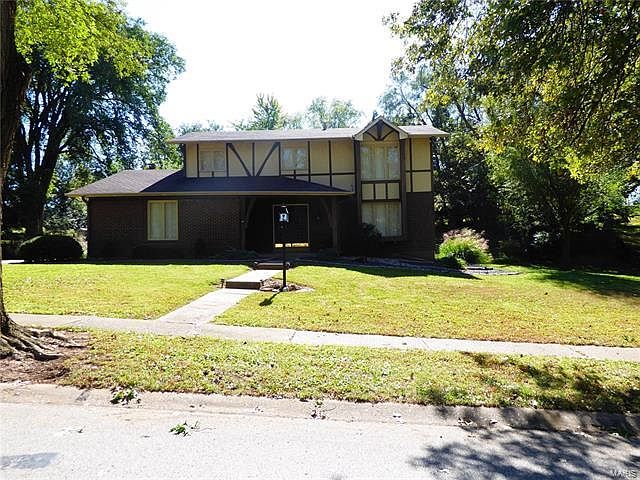 1st image of 4936 Meuse Dr
