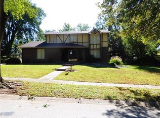 4936 Meuse Dr, Florissant, MO 63033