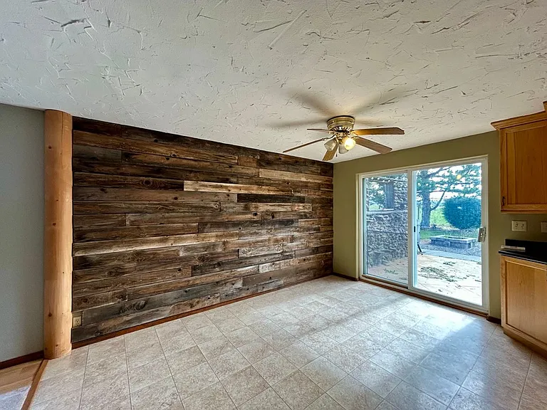 225 Mission View Dr — Photo 12