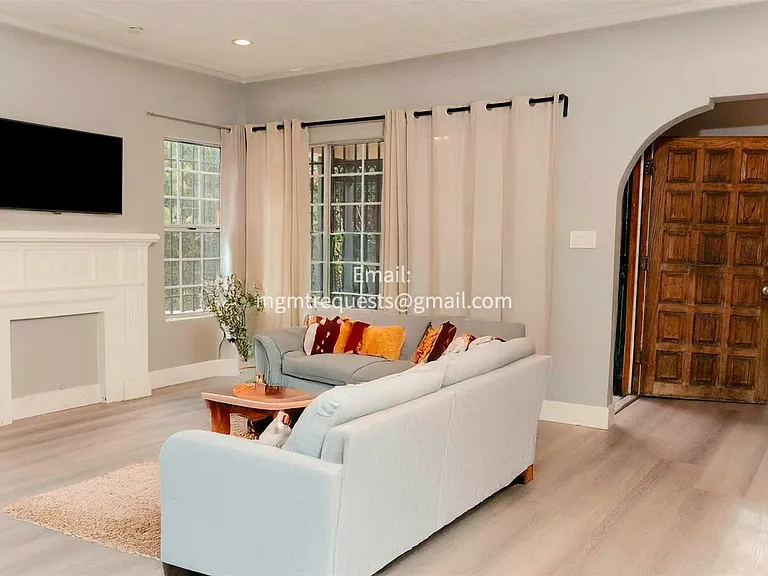 1539 Ricardo St #1 — Photo 3